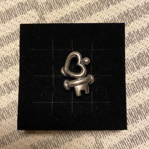JAMES AVERY Sterling Silver Key to Heart Ring